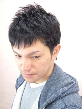 髪工房ウエムラ(UEMURA)の写真/朝の忙しい時間でも楽々スタイリング♪ONでもOFFでも、なりたいイメージにスタイリング可能な万能ヘアに！