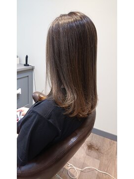 ジーラバー(The Lover) みんなやってみたいブリーチなしグラデーションカラー