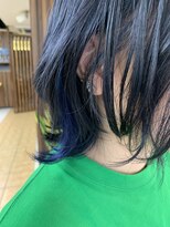 クオリス 上板橋店(QUALIS) インナーカラーブルー/ネイビー/ブルージュ 外ハネ暗髪ミディ