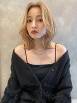 トルネード(TORNADO) 韓国風ヘア 外国人風ヘア くびれヘア ブロンドヘアM1201