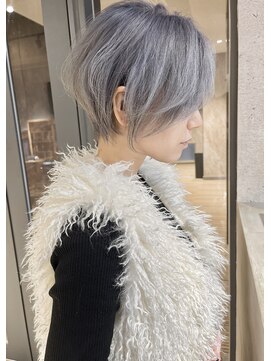 アンダーバーホワイト 芦屋店(_WHITE) 大人可愛い20代30代40代インナーカラー小顔ウルフレイヤーボブ