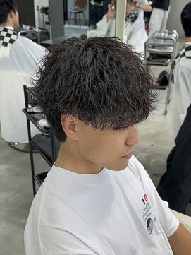 ルアン 大分駅店(ruen) 大分 府内 マッシュ 波巻きスパイラルパーマ 中村友哉