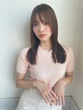 タブーセントラル(TABOO Central) ストレートで決まるナチュラルヘア