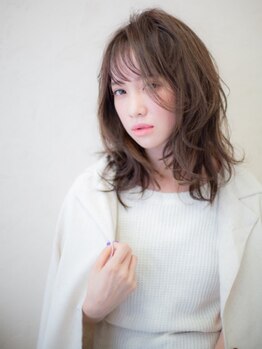エーバイフー 江坂店(A BY WHO)の写真/【江坂】《カット＋オーガニックグレイカラー¥5500》今年の夏は繰り返す度に美しい髪で気分もUP♪