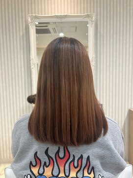 ギンザ シロー(GINZA CIRO) ドライヤーで収まるミディアムスタイル