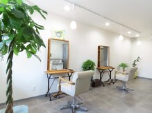 アジュール(azure)の雰囲気（リラックスできる空間で、ゆったりと施術を受けられます）