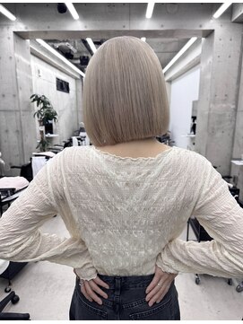 リノート バイ エゴル 名古屋(LINOET by ENGOL) 【LINOET名古屋】ハイトーン/ボブ/グレージュ