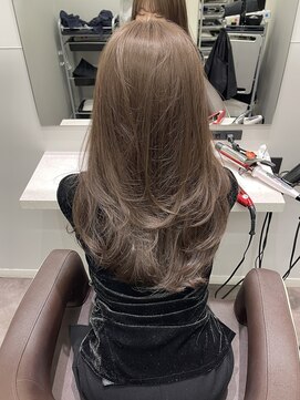 ブリーチなしオリーブベージュ韓国