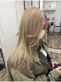 ミルクティーベージュ×エクステレイヤー