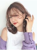 外ハネ巻きミディアム