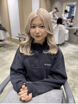 ユーフォリア 新宿通り(Euphoria) ハイトーン/ホワイトミルクティー/ホワイトベージュ