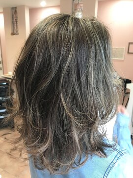 ヘアデザイン リライ(HAIR DESIGN Rely) ミディアムレイヤー