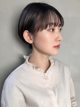 ミィ 表参道(mee.) 【mee.】 ことりベージュ毛先パーマ黒髪カタログ