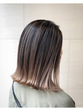 イズム 北千住店(ISM) バレイヤージュ