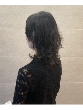 ボネッカ 鶴見(BONECCA) ナチュラルウルフ 片岡美里