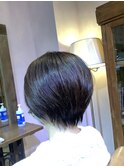 ショートボブ