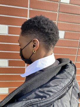 コワファースト 大分(COIFF1RST) フェードカット