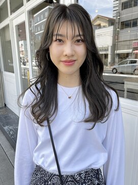 ロメオ 京橋(ROMEO) 透明感◎オリーブグレージュ