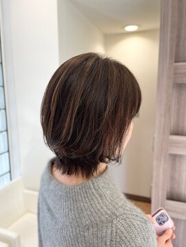 アッシュ 鶴ヶ峰2号店(Ash) 大人の外ハネ