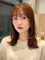 ガーデンヨコハマ(GARDEN YOKOHAMA) ミディアムレイヤーフルバング外ハネワンカール小顔カットくびれ