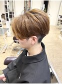 前下がりセンターパート　ワンカラー