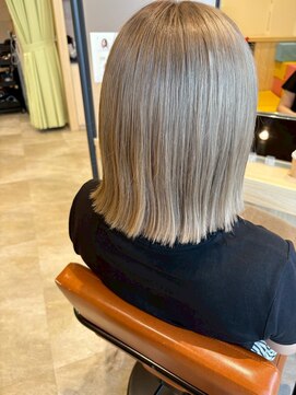 リモア(limore) ハイトーンボブ