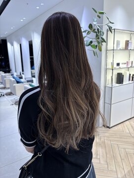 ステア ケース(stair case) グラデーションハイライト！