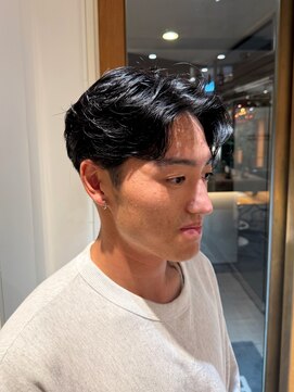 エイゾー(EIZO) 自然体でキマる大人の【ニュアンスパーマ】