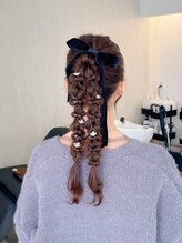 マーク(MARC)&nbsp;【ヘアセット】ポニテツイン