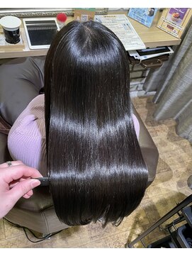 ラビマーニ(Labimani) 酸性ストレート×超高濃度水素ケア