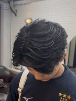 アミーゴ(AMIGO) センターパート×フェザーパーマ