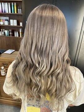 ゴシップ(gossip) ミルクティーベージュカラー☆