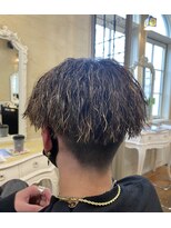 トゥエンティ(twenty)&nbsp;大人気　~ツイストスパイラルパーマ~