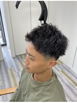 アフューズバイストゥー(Vfuse by StueW) ショートツイストスパイラルパーマ