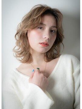 カバーヘア ブリス 川口(COVER HAIR bliss) デザインカラー外ハネカール外国人風ウルフv川口20代30代40代