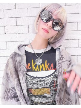 シリー(Silly) ハイトーンミニボブ/デザインカラー