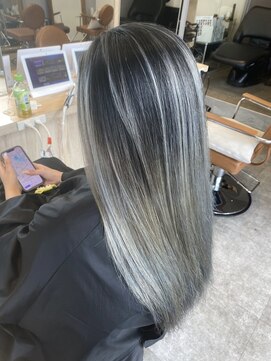 ジュネス 奈良橿原店(Jeunesse) バレイヤージュ×シルバーグレージュ◎
