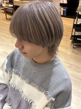 アンジュールリバティー(UN JOUR LIBERTY) ホワイトベージュ