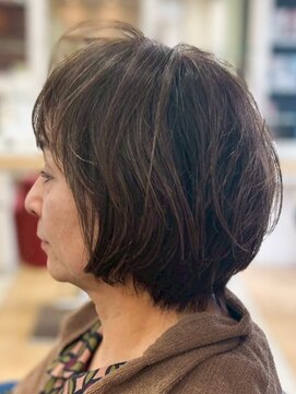 ヘアークリアー 春日部 ミセス 大人可愛い ふんわり軽やかショートボブ 白髪染め