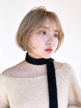 アルバム 新宿(ALBUM SHINJUKU) ブリーチホワイトベージュハイトーンミルクティーボブ_F30700