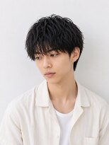 ノイセル(Noisyle)&nbsp;MEN’S HAIR/サーフカール/刈り上げセンターパート/北堀江M