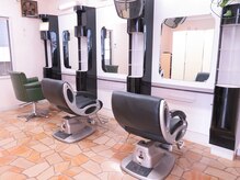 サロンド ボーテ(SALON DE BEAUTE')の雰囲気（席数が少なく、他人の目も気にならない♪）