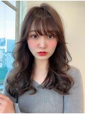 シースルーバング韓国ヘアヨシンモリは艶カラーが可愛い