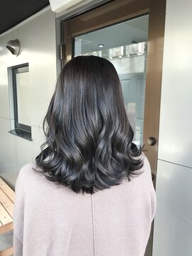 ネイヴィル(navile) 地毛風ブルーブラック