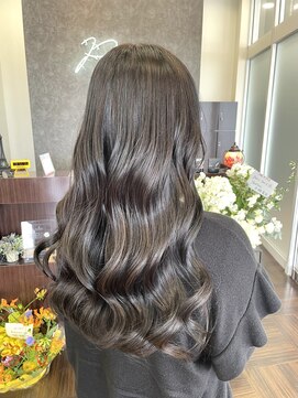 パリスボード(Paris bord) シークレットハイライト