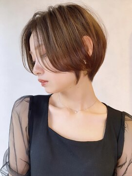 ロンドブルーム 天神大名店(Lond Bloom) 前髪長めヘルシーショート/大人美人ショート/ショートボブ