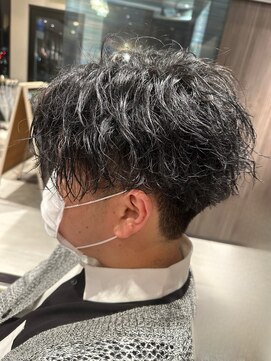 アース オーセンティック 新浦安店(EARTH Authentic) ツイストスパイラルパーマ