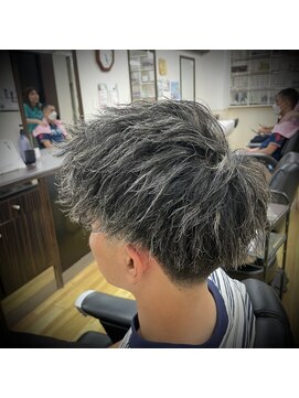 ヘアーサロンイーグル(Hair Salon Eagle) ツイスパ×メッシュ