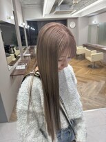 シカ 神戸三宮元町店(Cica)&nbsp;ハイトーン ミルクティー ベージュ ブリーチ 三宮 元町