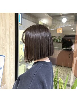 ヘアスペース エアリス(Hair space Earth) 切りっぱなしボブ×オリーブブラウン